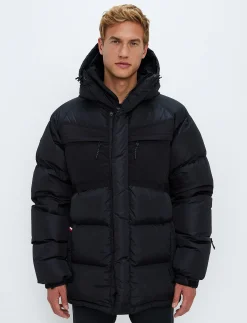 Level 3 Down Jacket - Black